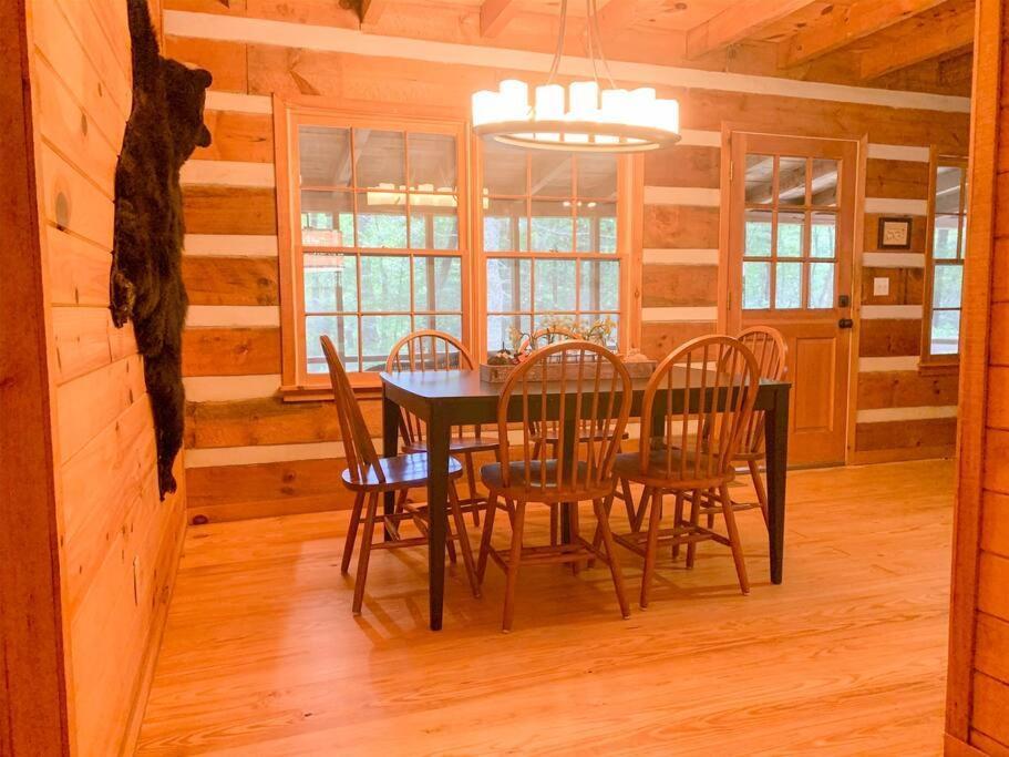Hot Tub, Porch Swing Bed, Fire Pit, Aska Adventure Villa Blue Ridge Exterior photo