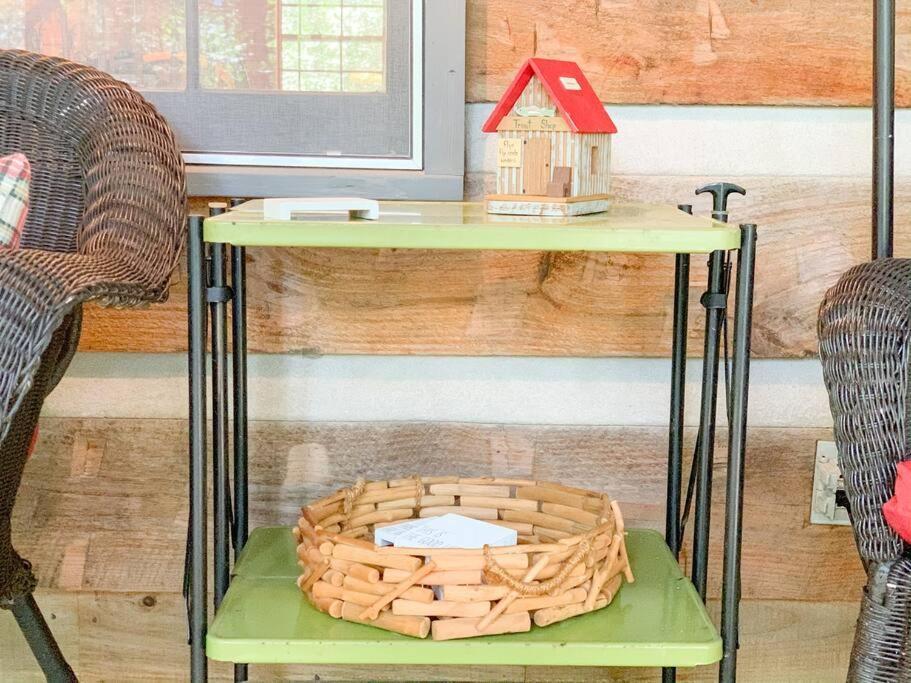 Hot Tub, Porch Swing Bed, Fire Pit, Aska Adventure Villa Blue Ridge Exterior photo